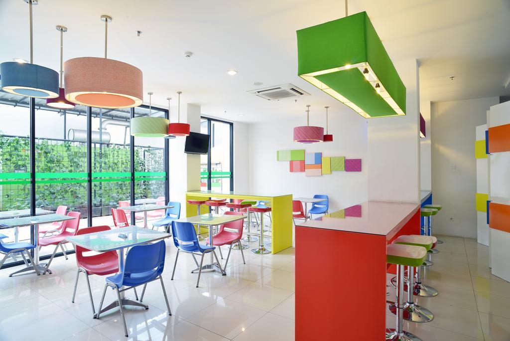 Pop! Hotel Tebet Jakarta Exteriér fotografie